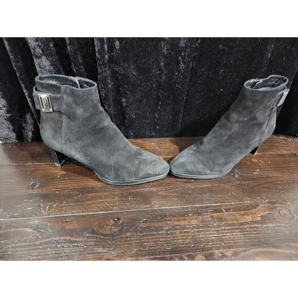 EUC Aquatalia Daniella Black Suede Bootie/Sz. 9.5 - Picture 5 of 9